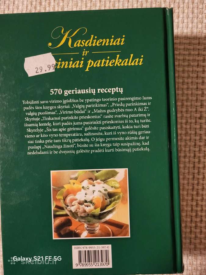 Knyga Kasdieniniai ir šventiniai patiekalai - nuotraukos Nr. 2
