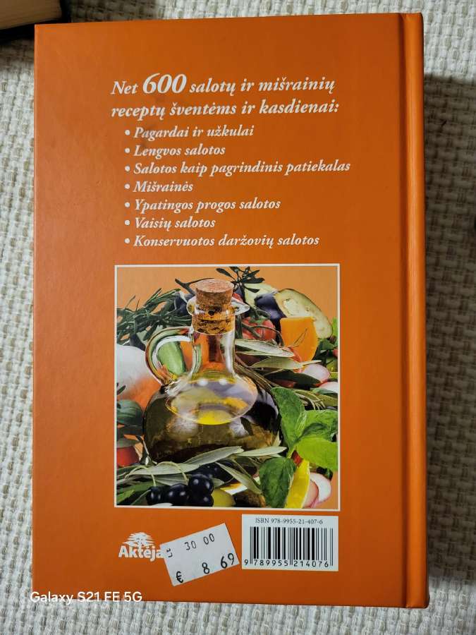 Knyga Salotos ir mišrainės - nuotraukos Nr. 2
