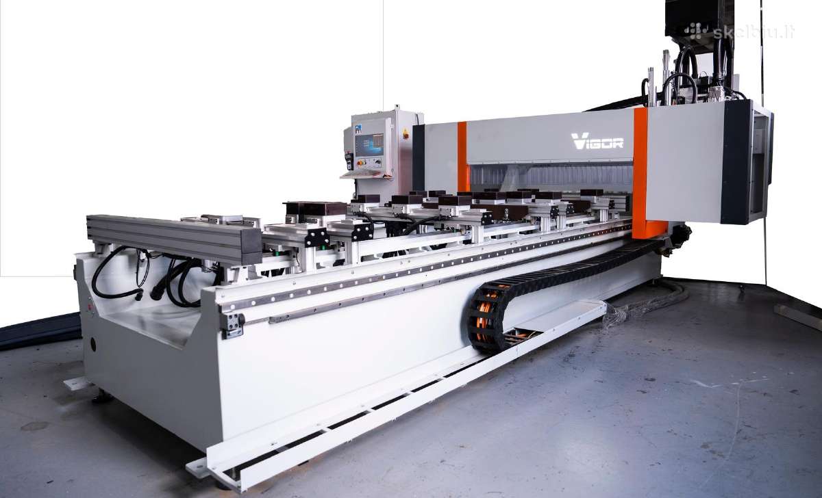 Naujas CNC apdirbimo centras Vigor 1332
