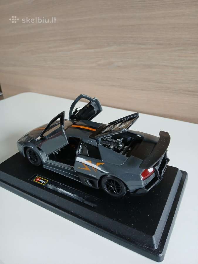 Lamborghini modeliukai 1;24 - nuotraukos Nr. 8