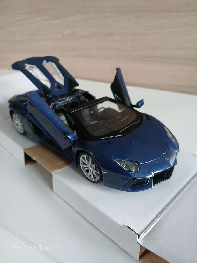 Lamborghini modeliukai 1;24 - nuotraukos Nr. 16