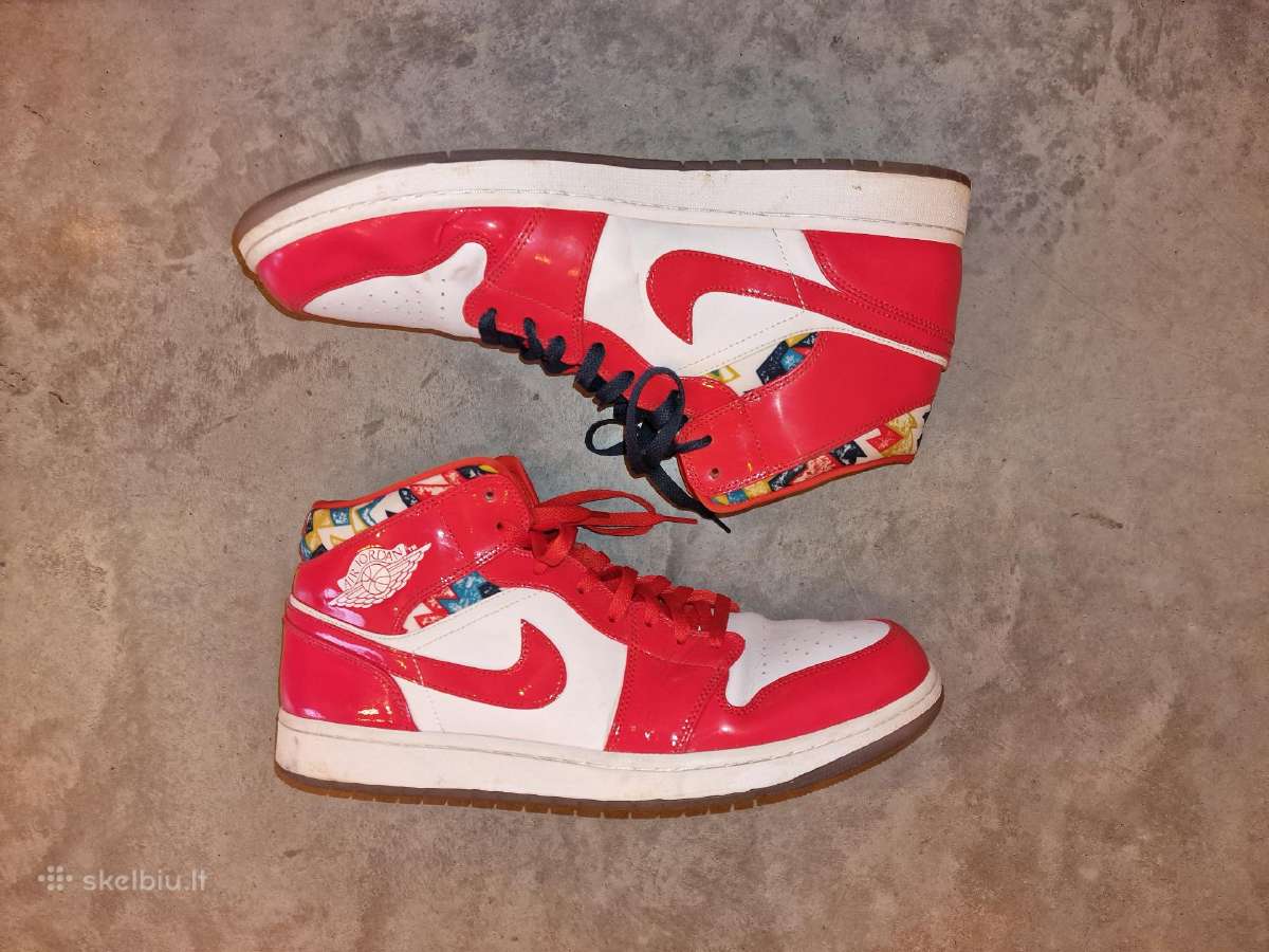 Air Jordan 1 Mid Se Barcelona kedai. 49,5 dydis