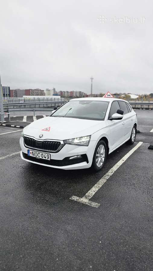 Papildomos vairavimo pamokos Skoda Scala