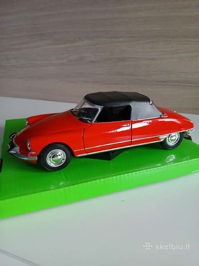 Citroen modeliukai 1:24 - nuotraukos Nr. 15