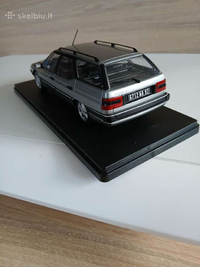 Citroen modeliukai 1:24 - nuotraukos Nr. 21