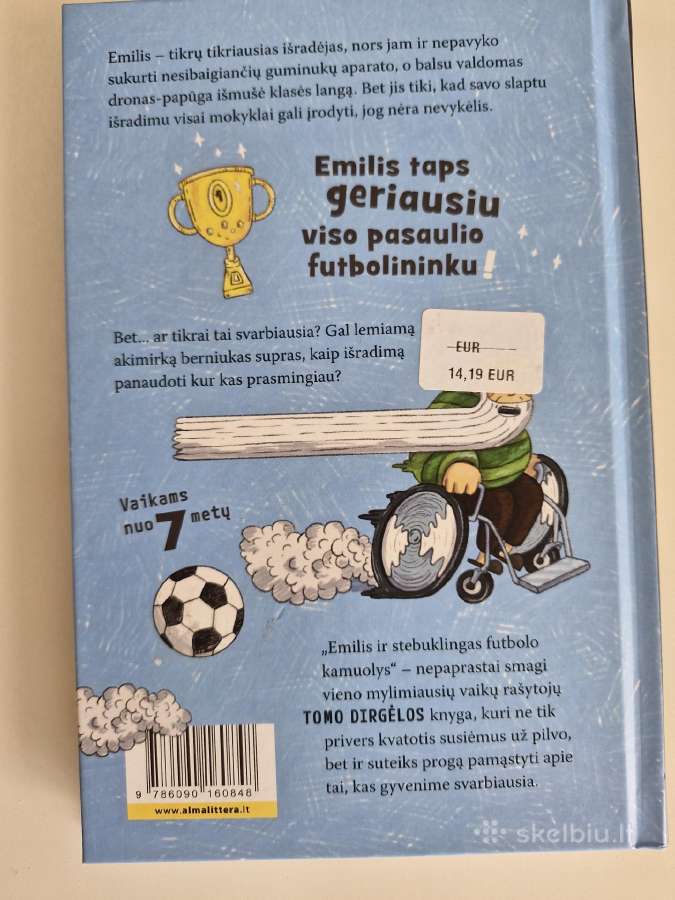Knyga vaikams Emilis ir stebuklingas futbolo kamuo - nuotraukos Nr. 4