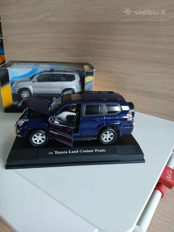 Toyota ,lexus,infiniti visureigiai 1:24 - nuotraukos Nr. 4