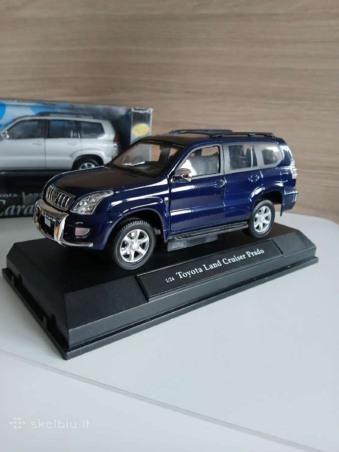 Toyota ,lexus,infiniti visureigiai 1:24 - nuotraukos Nr. 5