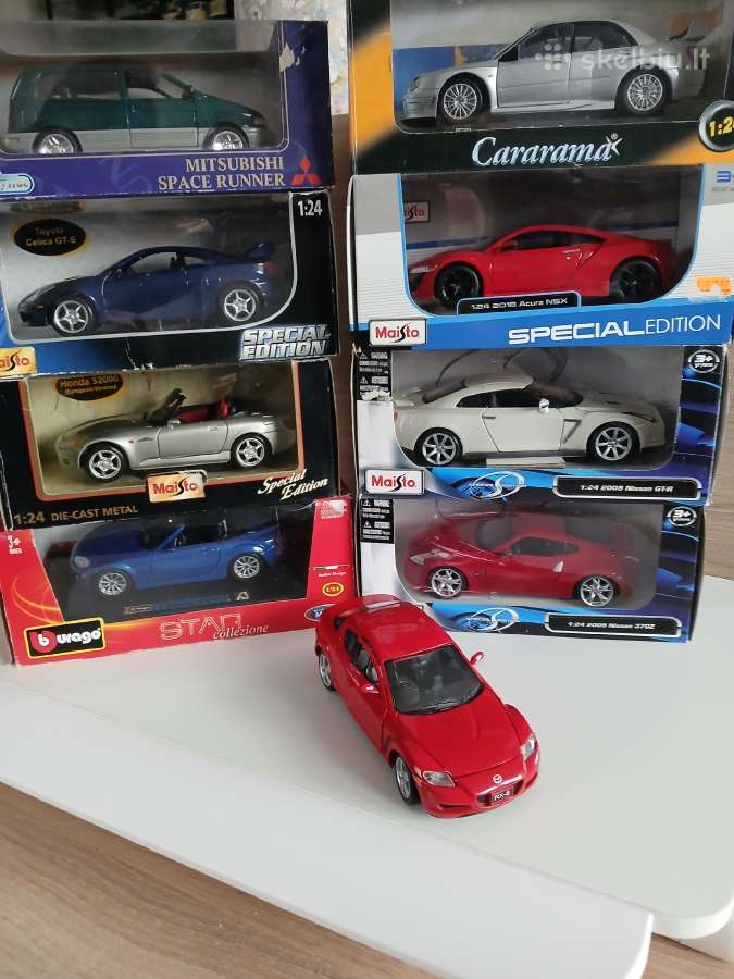 Japoniški automodeliai 1:24