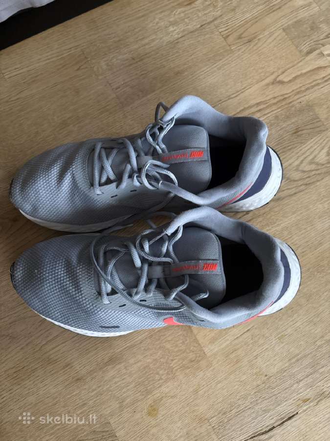 Nike sportiniai vyr batai.geri,mažai dėvėti,nes ma