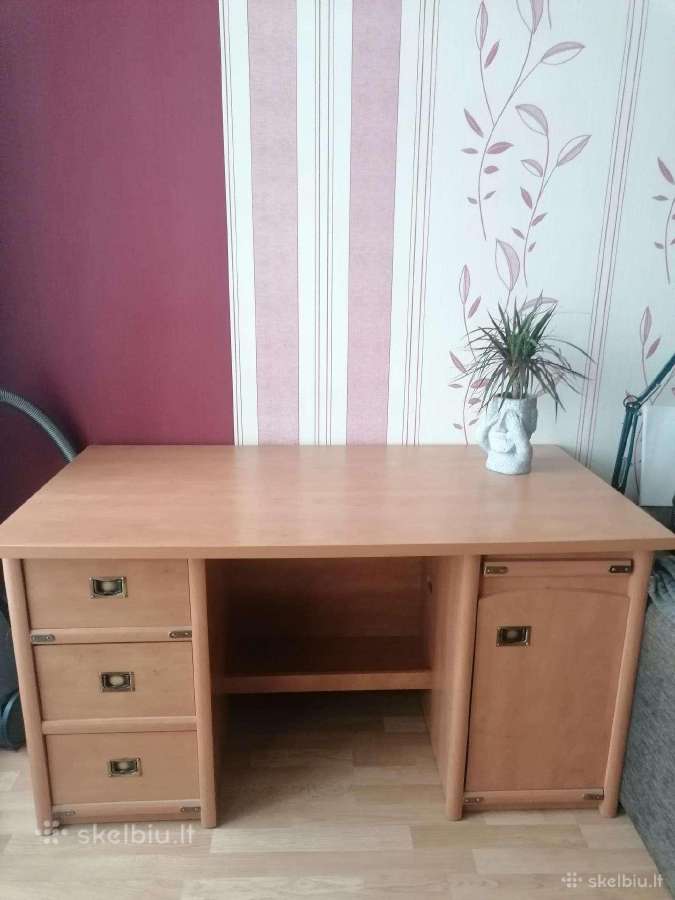 Rašomasis stalas Vox magellan