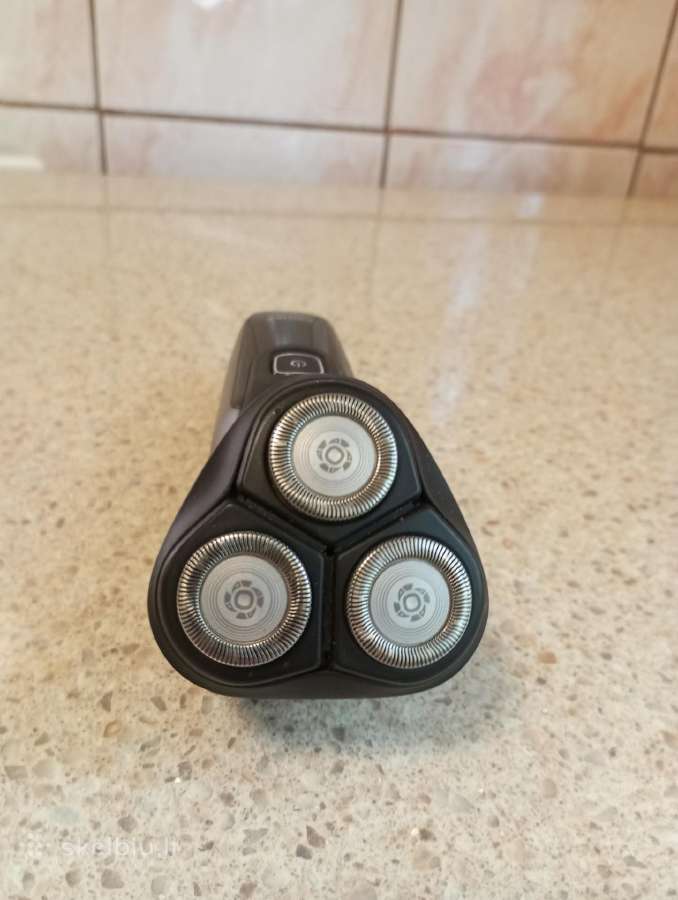 Naudota veikianti barzdaskutė Philips 1000 - nuotraukos Nr. 3