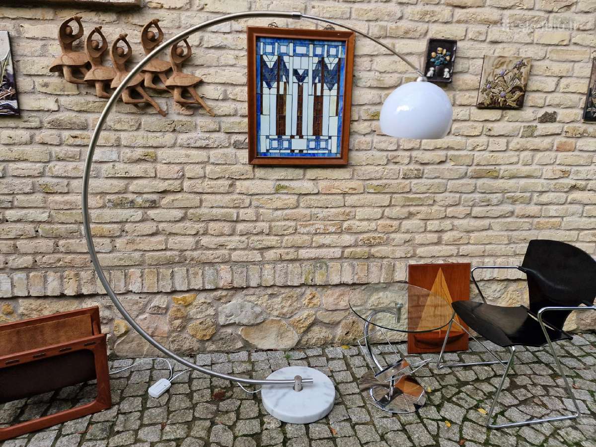 Vintažinis mid century arkinis toršeras