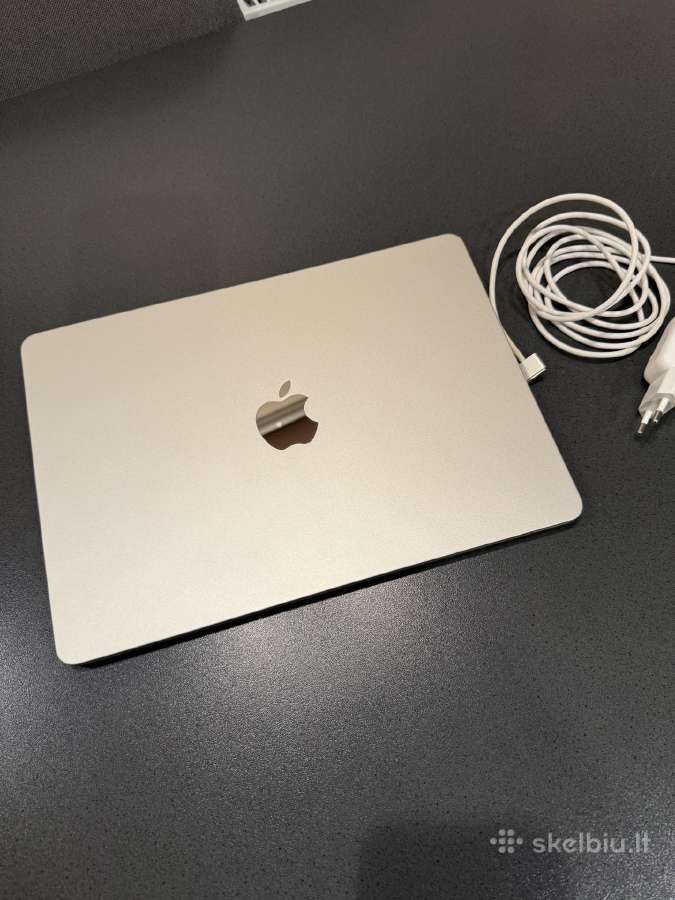 MacBook air m2 starlight color 256gb, 8gb RAM 2022