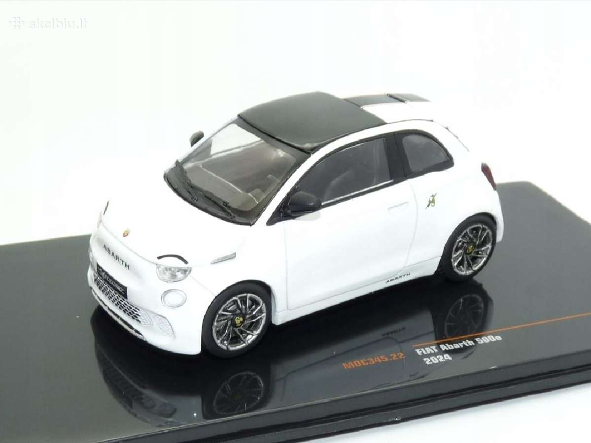 Fiat 500e Abarth