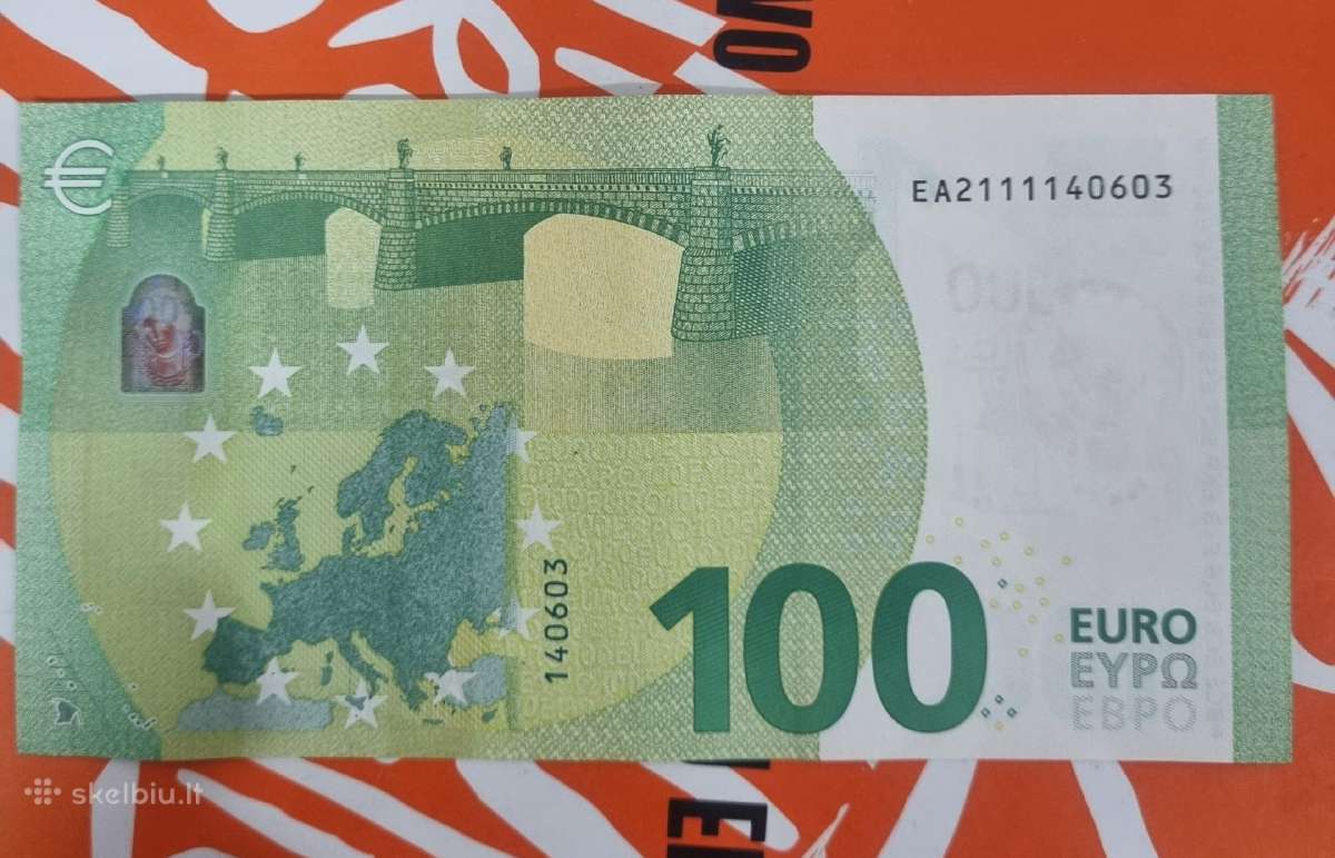 Banknotai su gimimo diena.