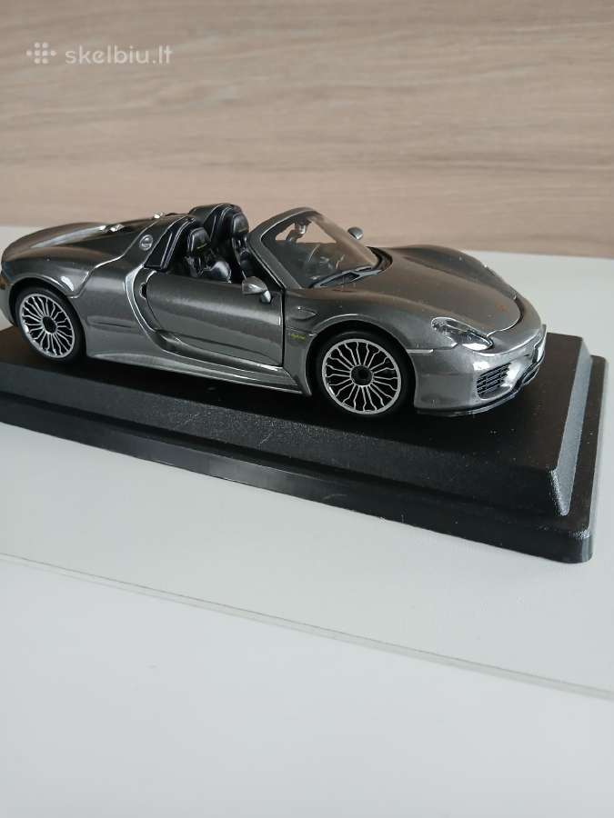 Porsche modeliukai 1:24 - nuotraukos Nr. 4