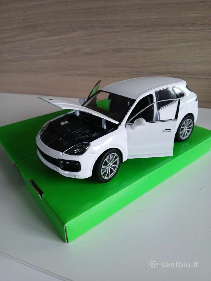 Porsche modeliukai 1:24 - nuotraukos Nr. 32