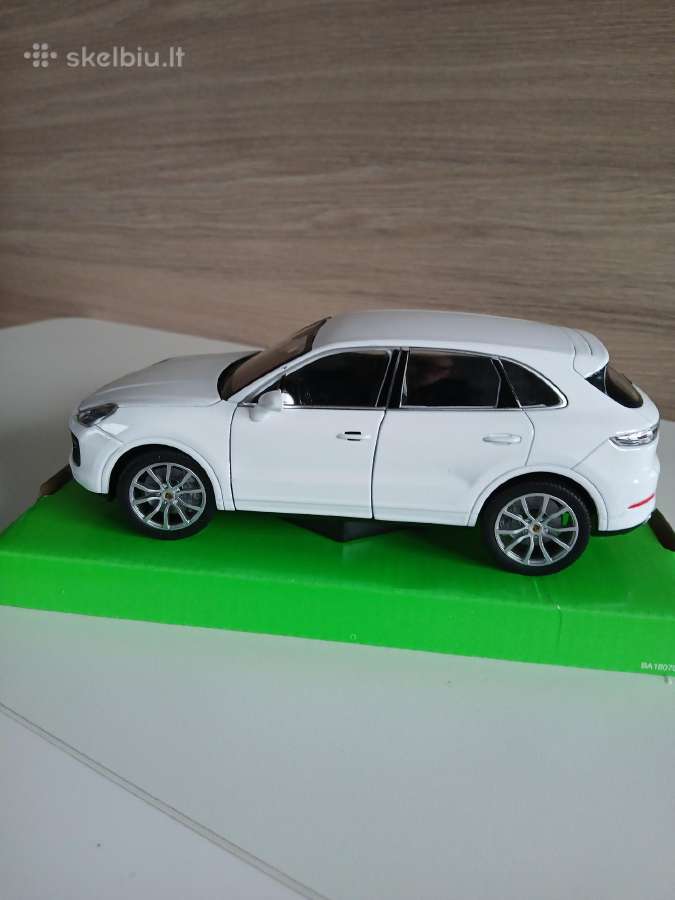 Porsche modeliukai 1:24 - nuotraukos Nr. 33