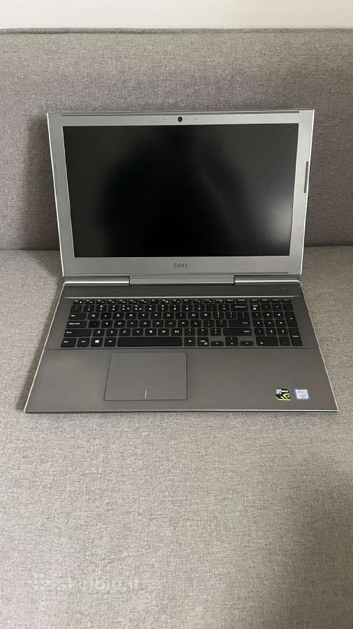 Nešiojamas kompiuteris Dell Vostro 7570 15.6"