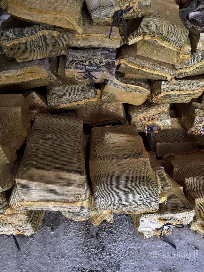 Sausos Ąžuolinės malkos maišuose - nuotraukos Nr. 2