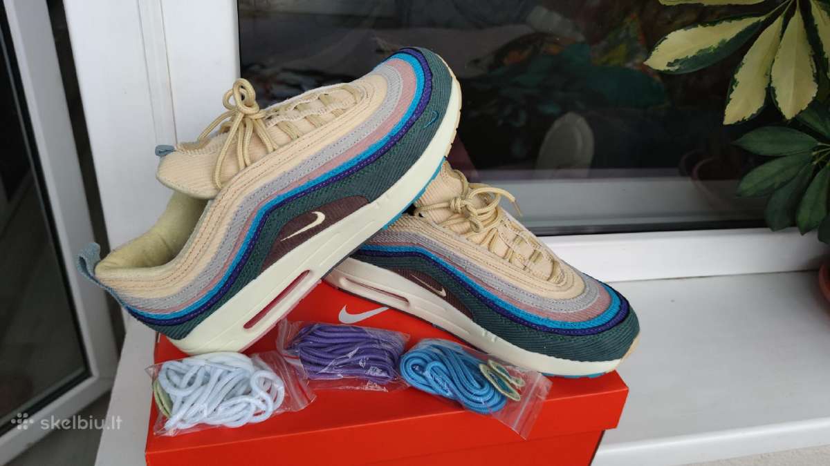 Nike