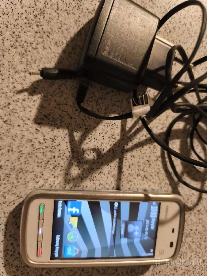 Nokia mobilus telefonas