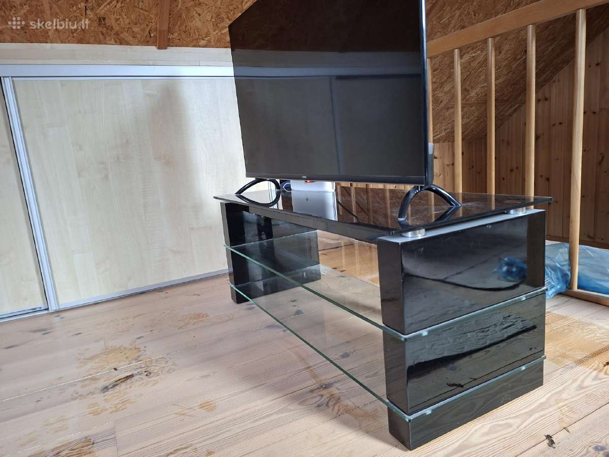TV staliukas