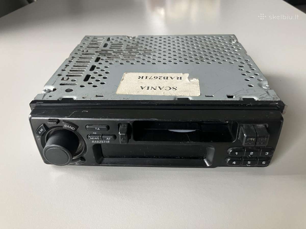 Vintažinė kasetinė automagnetola Clarion Rab2571r