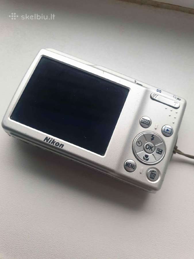 Nikon coolpix S210