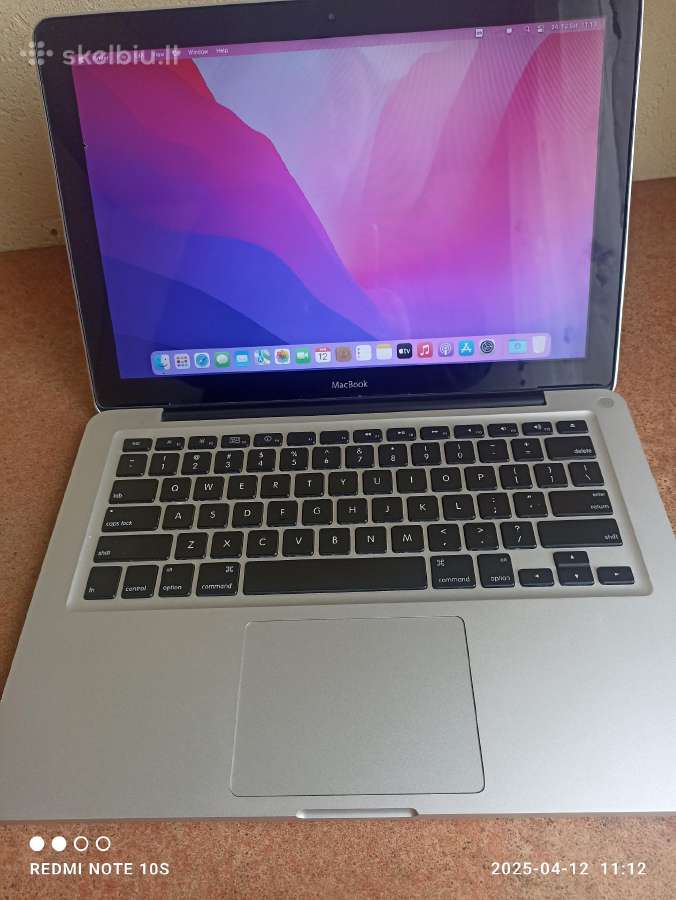 MacBook