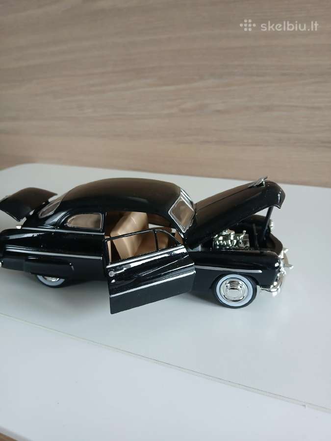 Amerikietiški 5 dešimtmečio automobiliai 1:24 - nuotraukos Nr. 3