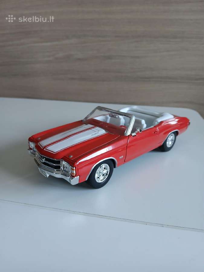 Amerikietiški 6 dešimtmečio automobiliai 1:24 - nuotraukos Nr. 2