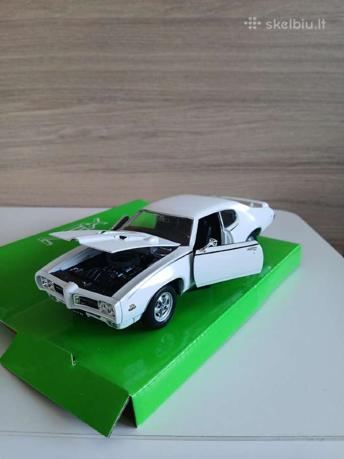 Amerikietiški 6 dešimtmečio automobiliai 1:24 - nuotraukos Nr. 18