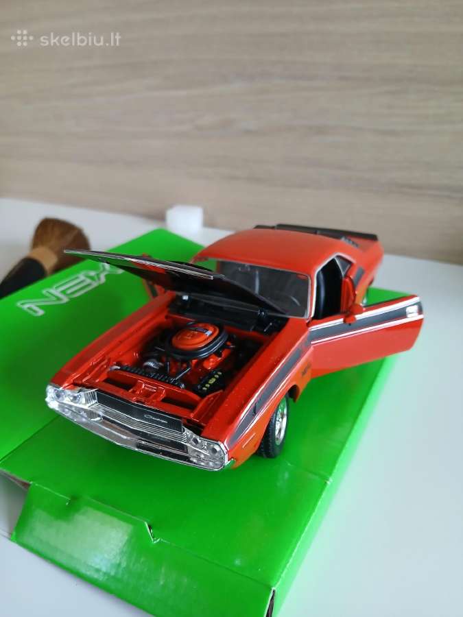 Amerikietiški 7 dešimtmečio automobiliai 1:24 - nuotraukos Nr. 13