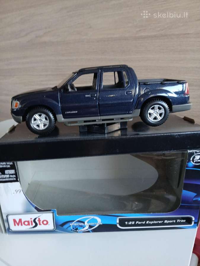 Amerikietiški Ford pikapai 1:24 - nuotraukos Nr. 18