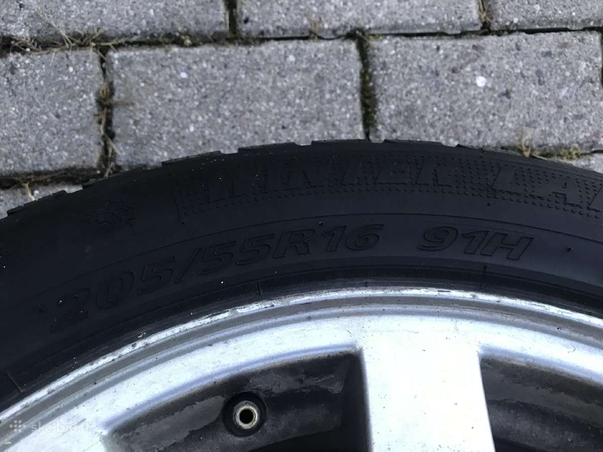 Volvo s40 tinka ant Ford be padangu. - nuotraukos Nr. 4
