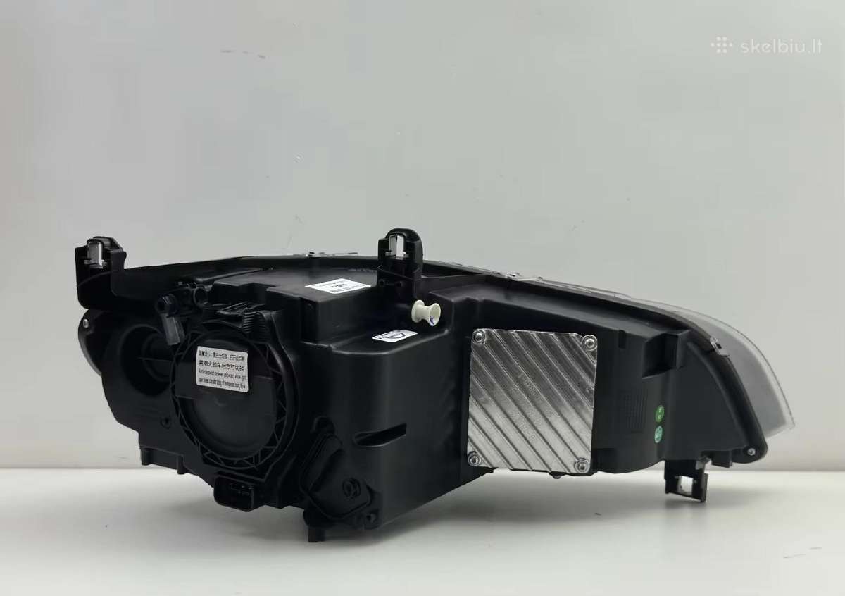 Modifikuoti Bmw X5 E70 priekiniai žibintai - nuotraukos Nr. 16