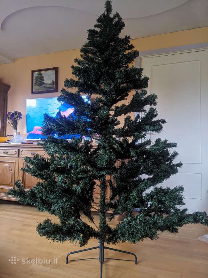 Dirbtinė Kalėdinė eglutė 180 cm aukščio