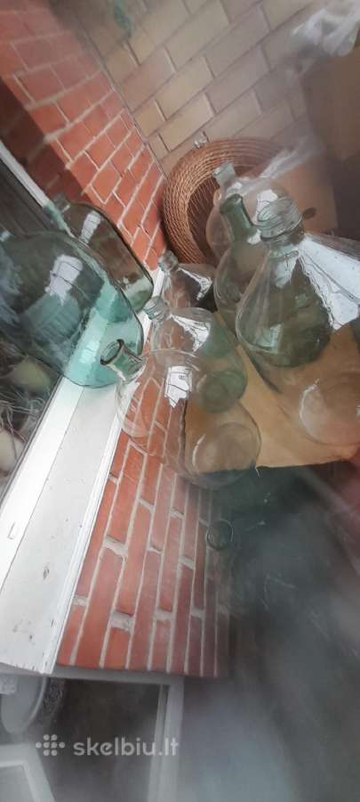 Dideli stiklainiai 10 litrų ir 20 litrų
