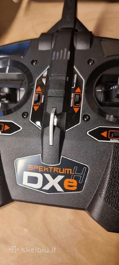 RC pultai Spektrum Dx, Futaba - nuotraukos Nr. 2