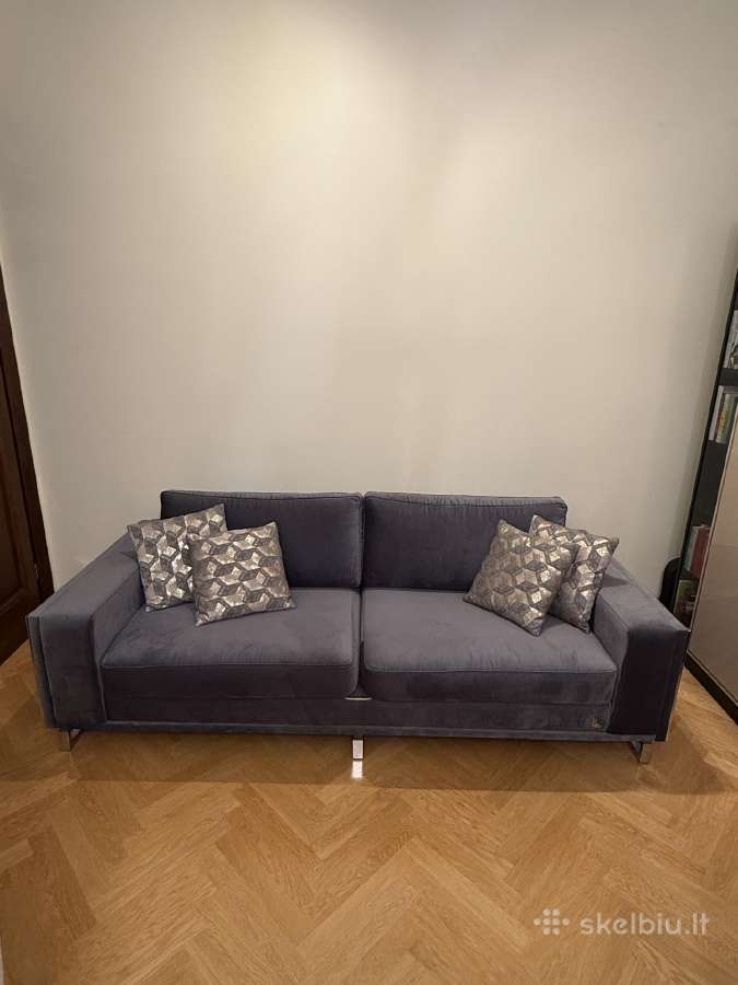 Parduodama nauja sofa