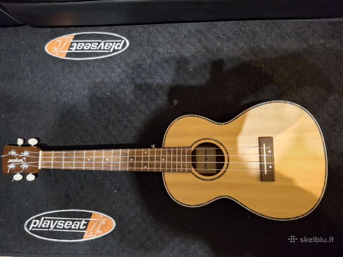 Ukulele