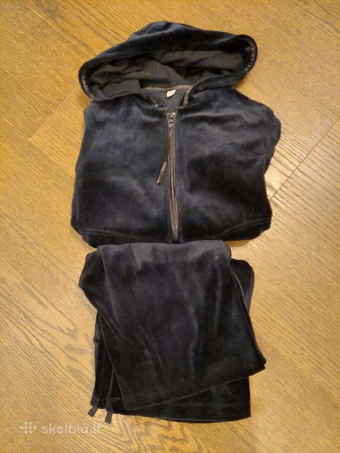 Sportinis kostiumėlis (veliūras)