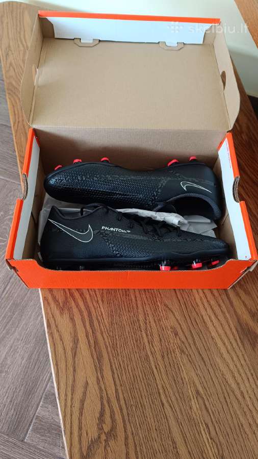Futbolo bateliai Nike Phantom Gt2