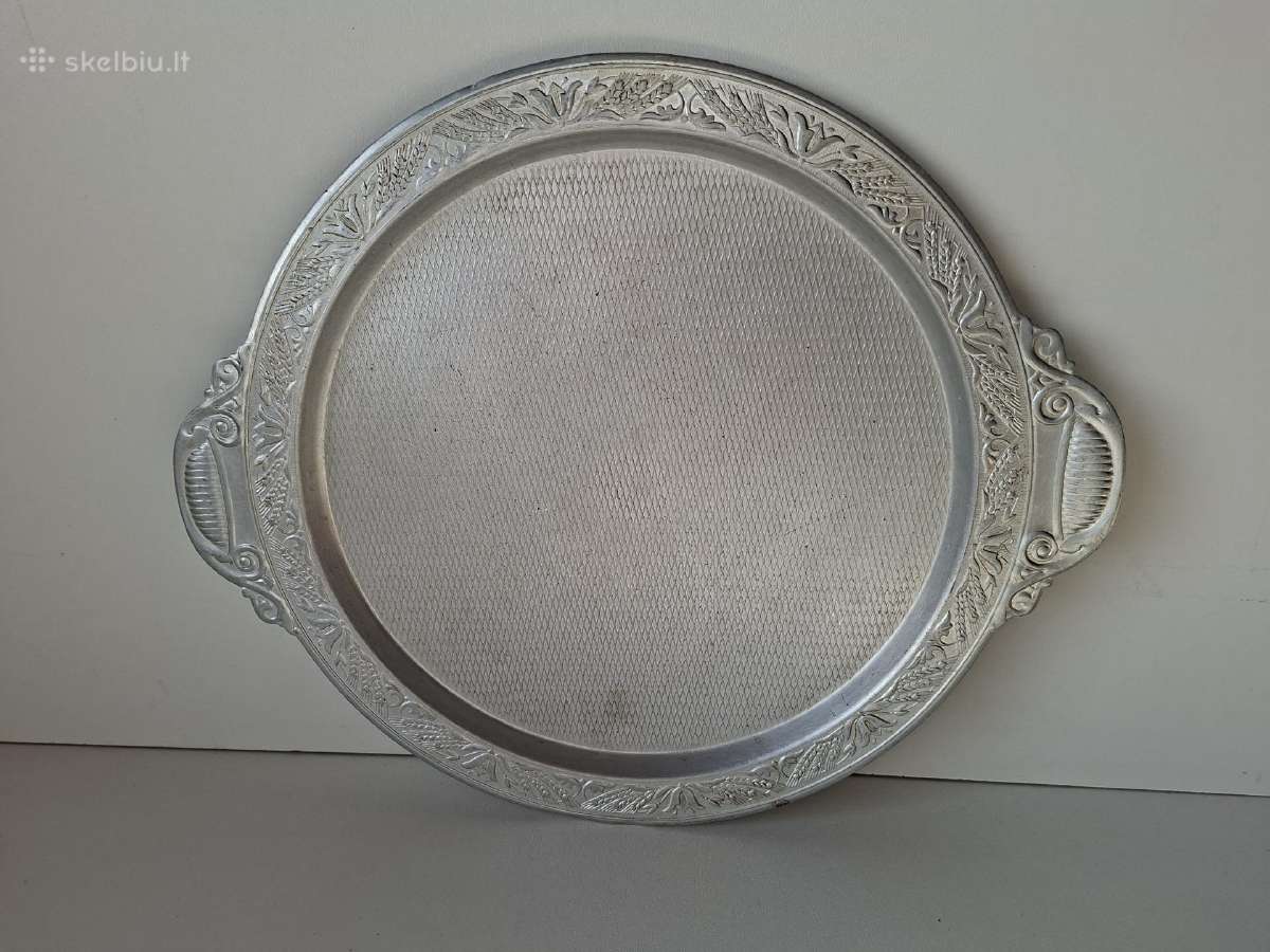 Apvalus metalinis padėklas 31cm