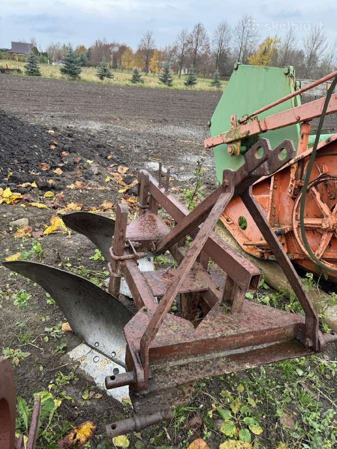 Įvairi žemės ūkio naudota technika - nuotraukos Nr. 38