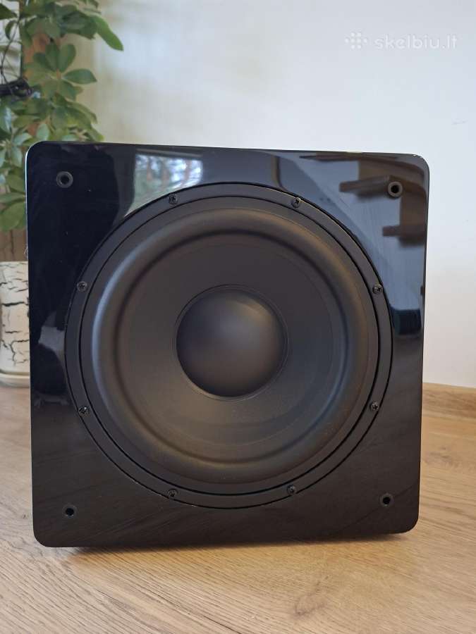 Dynavoice Challenger Sub 10 250w