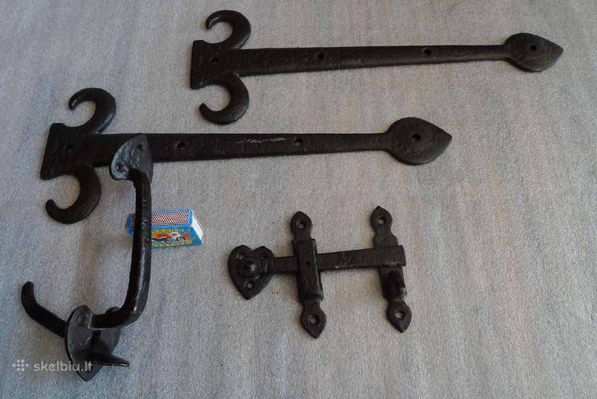 Originalantikvariniu kaltiniu metalo gamin. kompl.