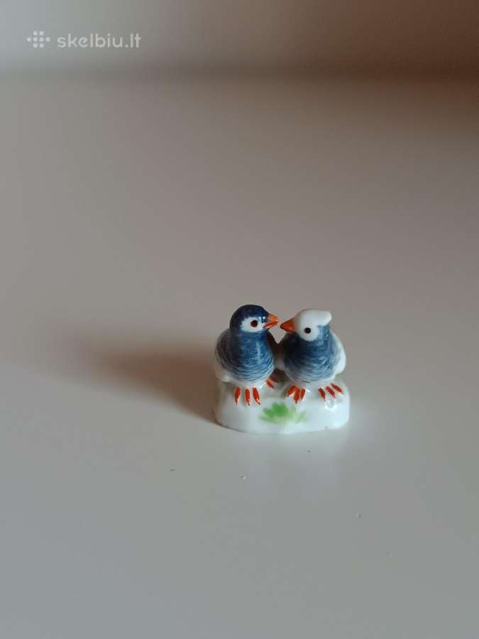 Porcelianinė balandžių porelė Meissen